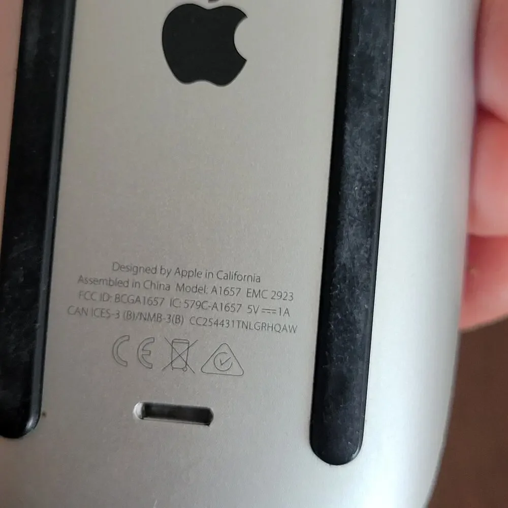 Apple Magic Mouse 2 Wireless Mouse White A1657 Tested 8.27.26